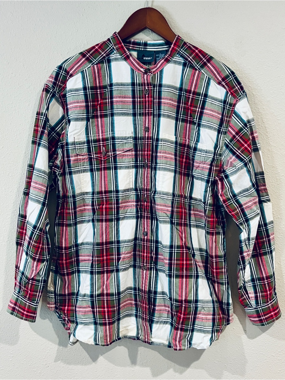 vintage Lizwear plaid long-sleeve button-down shirt size large with band collar